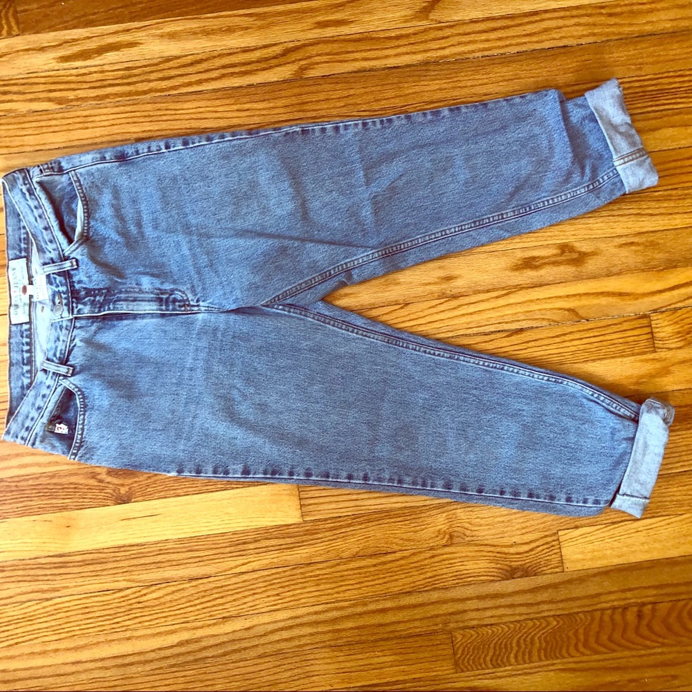 Vintage High Wasted Guess Jeans